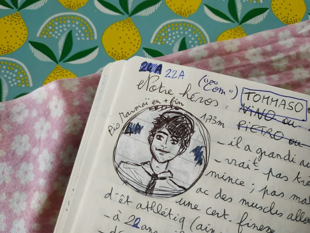 Tommaso, le protagoniste de mon premier manuscrit de roman, dessiné sur ma toute première fiche de personnage.